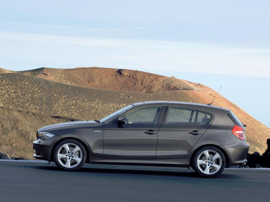  BMW 120d 5-Door 2007 года  (фото 15 из 53)